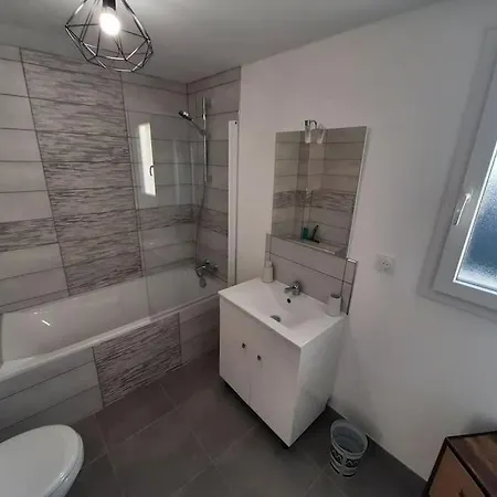 Maison Neuve Equipee Дом отдыха Tourville-sur-Odon